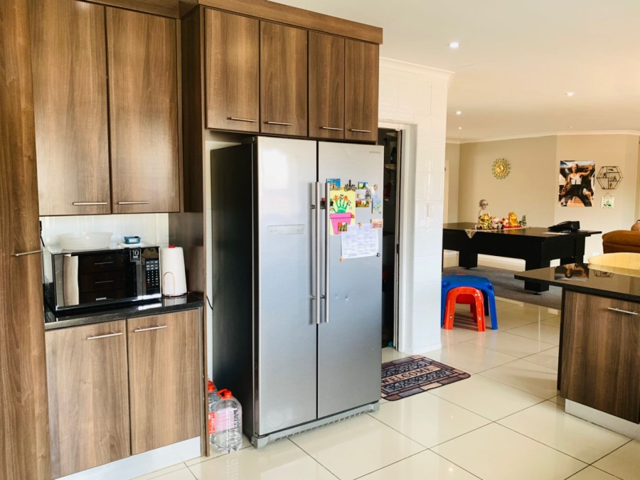 3 Bedroom Property for Sale in Summerstrand Eastern Cape